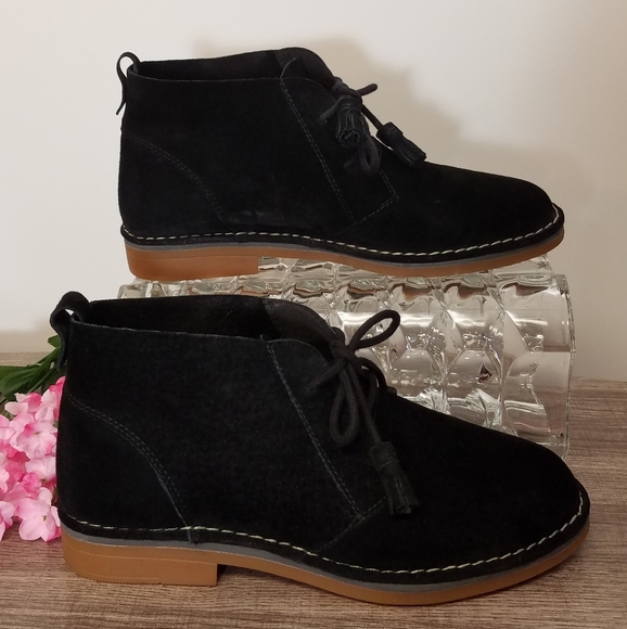hush puppies boots black